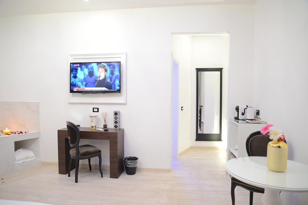 Escape Luxury Suite Roma Exterior foto